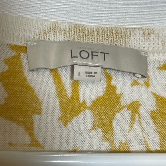 Cottagecore LOFT Yellow and Cream Knit Sweater 100% Cotton Spring Cardigan - Picture 2 of 6